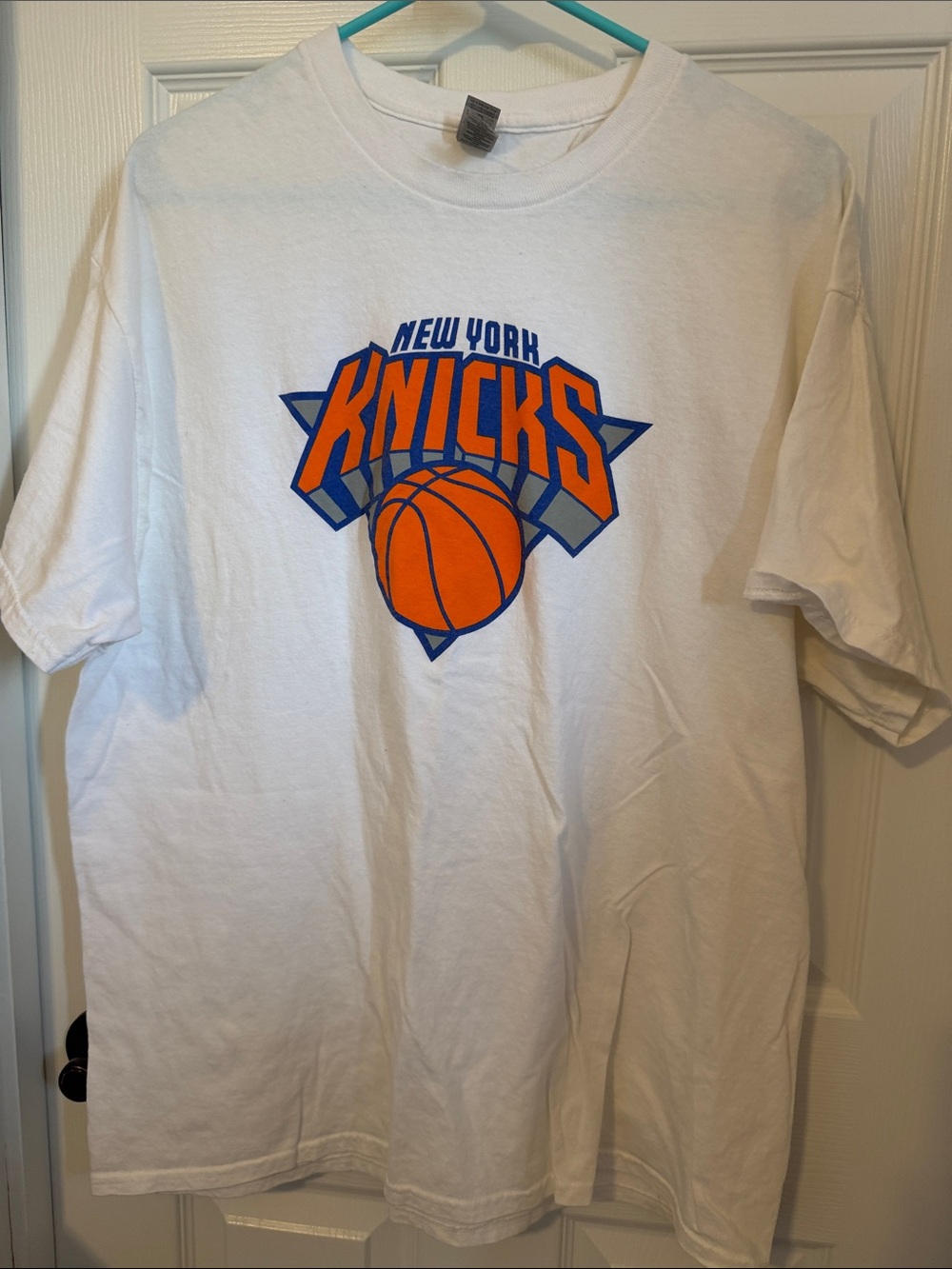 Gildan White New York Knicks Logo T-Shirt with Orange and Blue Design